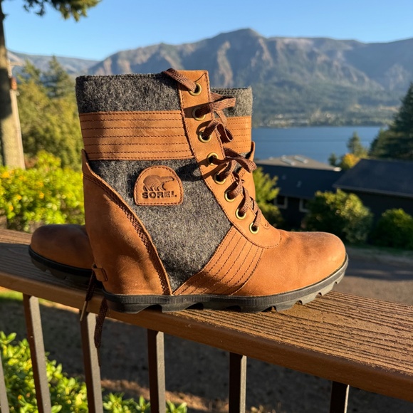 Sorel PDX Lace up Wedge Lexie Wedge Brown Black grey flannel Size 12 - Picture 1 of 7